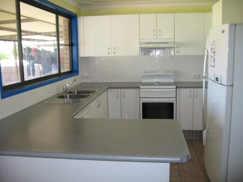 31 Webb Street, Parkes NSW 2870