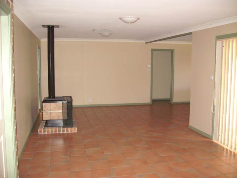 28 Fisher Street, Parkes NSW 2870