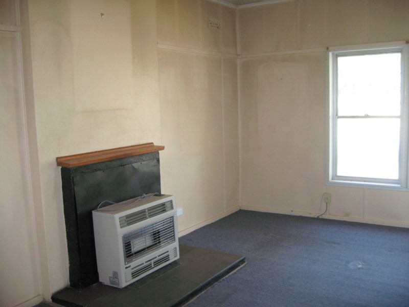 28 Alexandra Street, Parkes NSW 2870