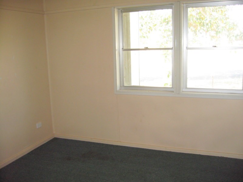 28 Alexandra Street, Parkes NSW 2870