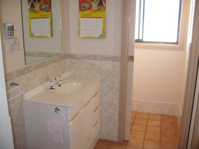 12 Cobden Place, Parkes NSW 2870