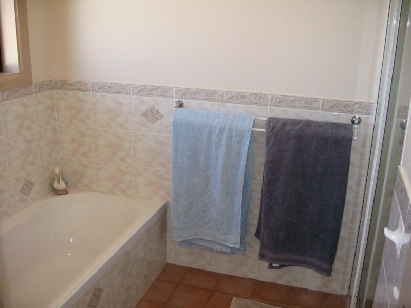 12 Cobden Place, Parkes NSW 2870