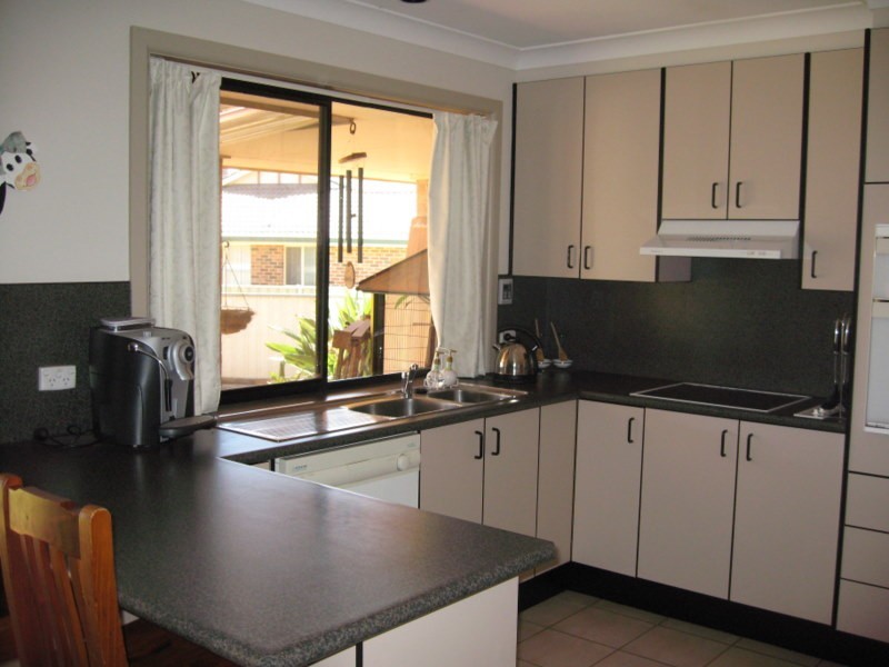 12 Cobden Place, Parkes NSW 2870