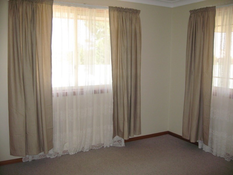 2/16-18 Ebelina Crescent, Parkes NSW 2870