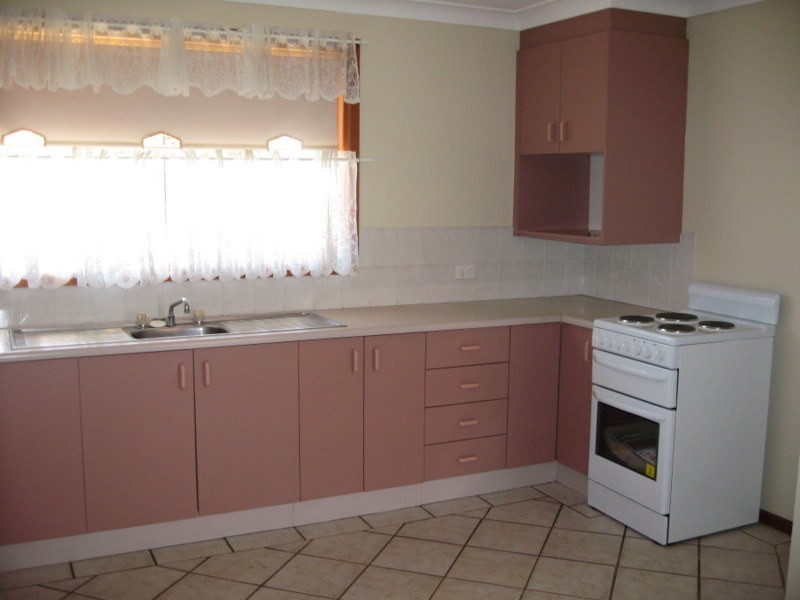 2/16-18 Ebelina Crescent, Parkes NSW 2870