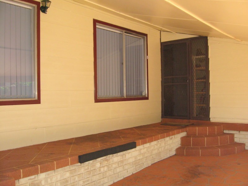 112 Mitchell Street, Parkes NSW 2870