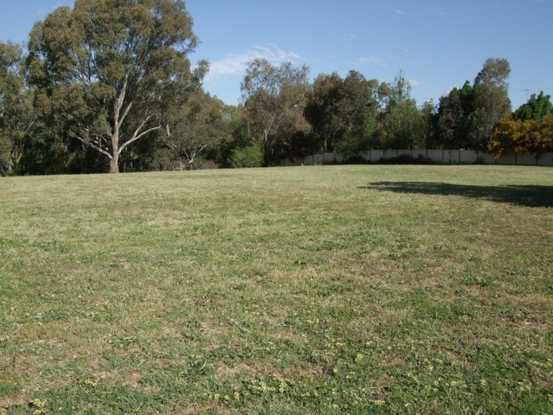 227 Nash Street, Parkes NSW 2870