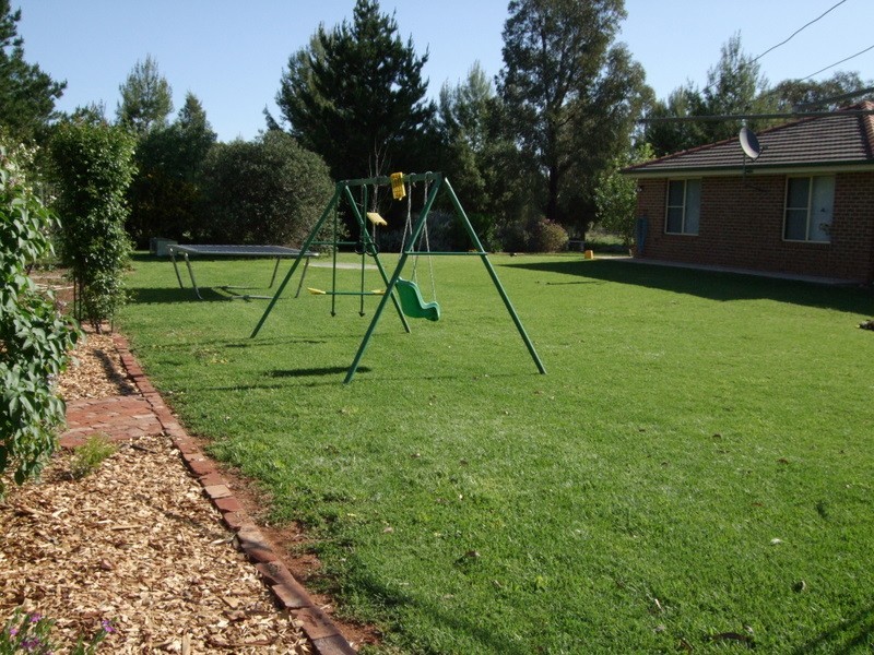 227 Nash Street, Parkes NSW 2870