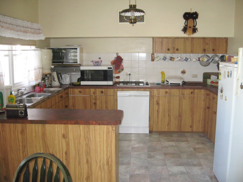 17 Carrington Street, Parkes NSW 2870