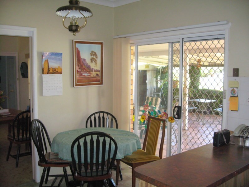 17 Carrington Street, Parkes NSW 2870