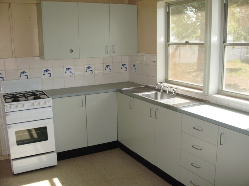 28 Alexandra Street, Parkes NSW 2870