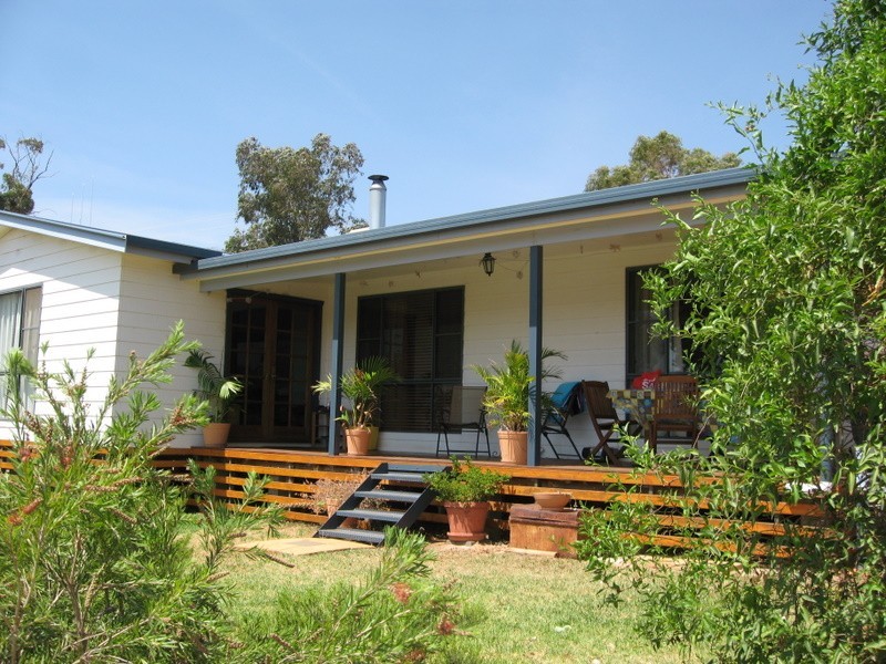 36 Birch Road, Parkes NSW 2870