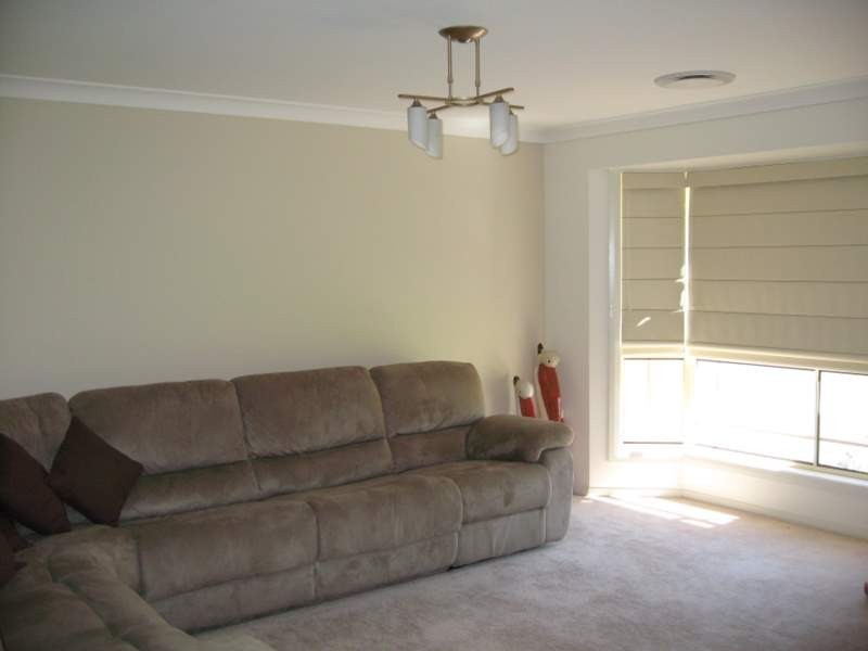 13 Noonan Street, Parkes NSW 2870