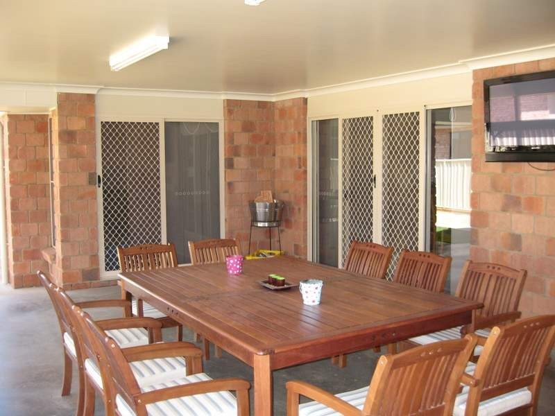 5 Cedar Crescent, Parkes NSW 2870