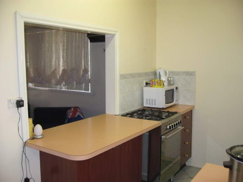 2 Koala Street, Parkes NSW 2870