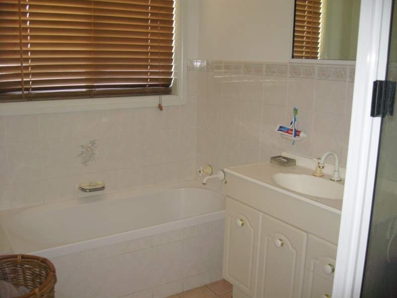 54 Best Street, Parkes NSW 2870