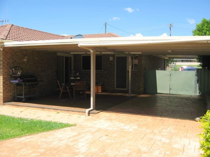 54 Best Street, Parkes NSW 2870