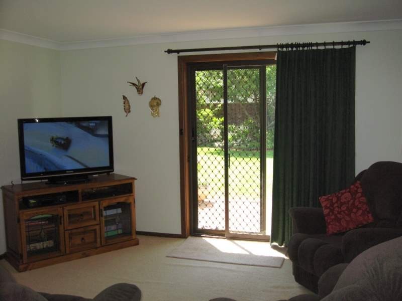 27 Lawson Street, Parkes NSW 2870