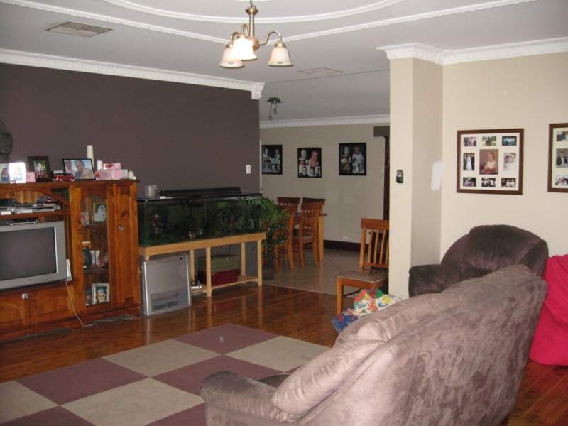 34 Gap Street, Parkes NSW 2870