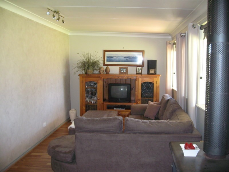 39 Field Road, Parkes NSW 2870