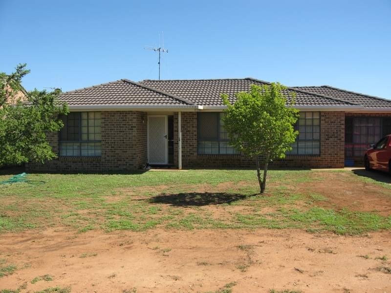 3 Thomas Tom Cres, Parkes NSW 2870