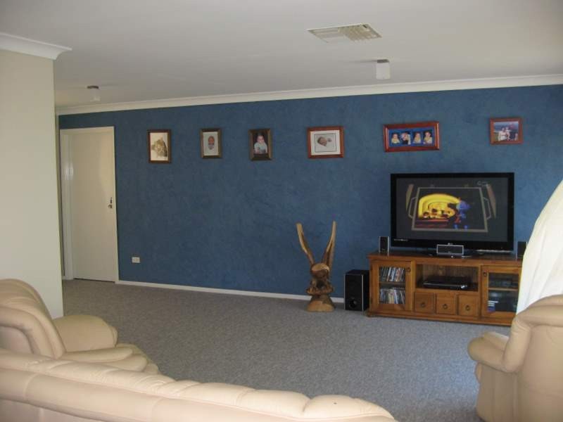 3 Thomas Tom Cres, Parkes NSW 2870