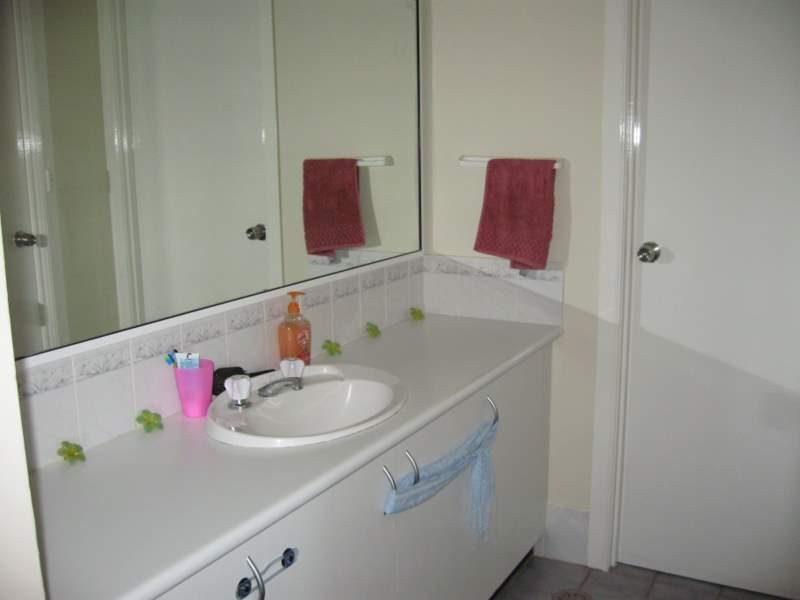 3 Thomas Tom Cres, Parkes NSW 2870