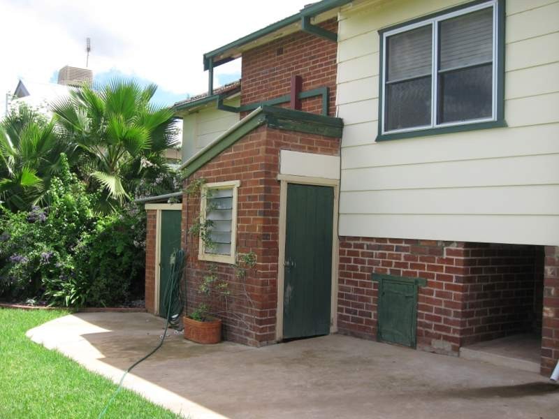 7 Gap Street, Parkes NSW 2870
