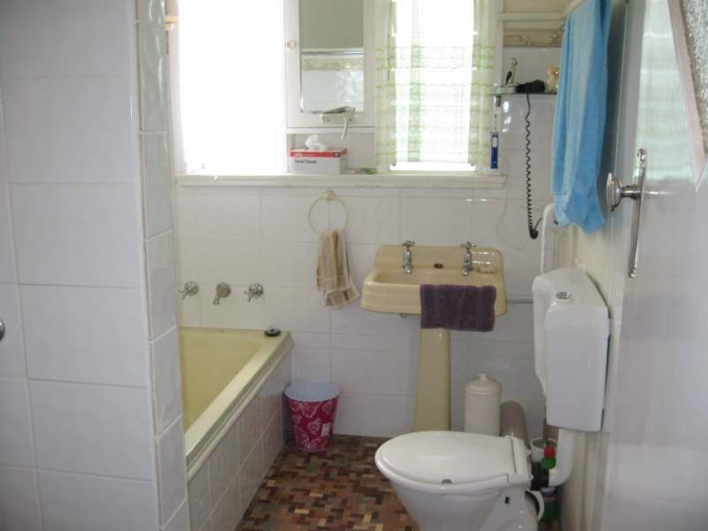 Hazeldene Lake Endeavour Road, Parkes NSW 2870