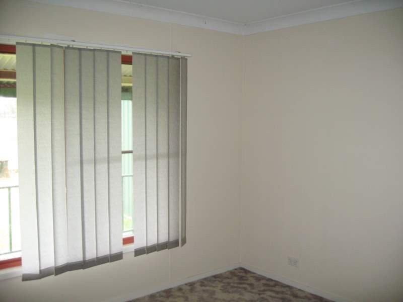 123 Railway Parade, Peak Hill NSW 2869