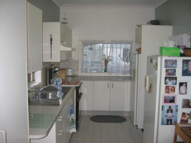 26 Best Street, Parkes NSW 2870