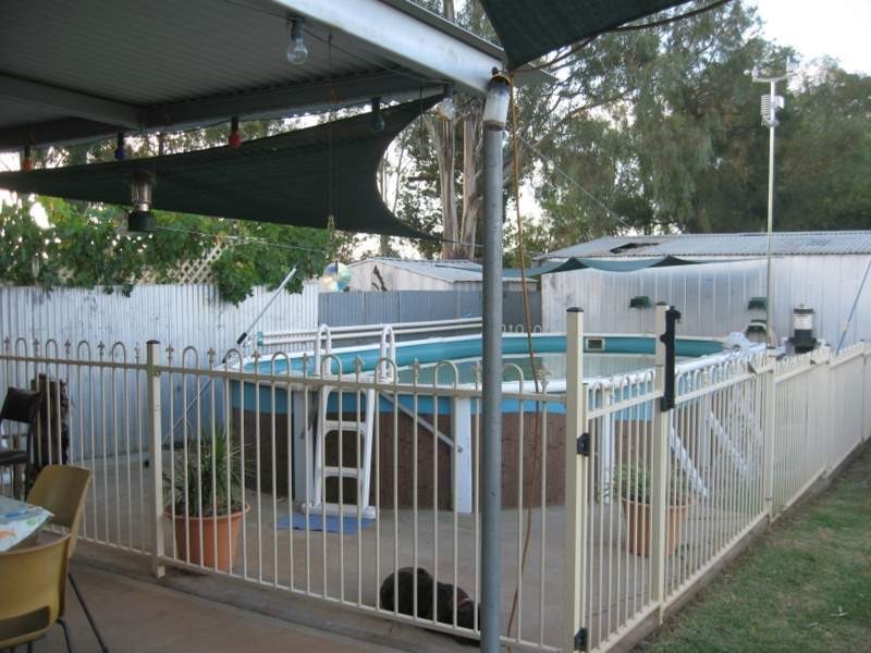 26 Best Street, Parkes NSW 2870