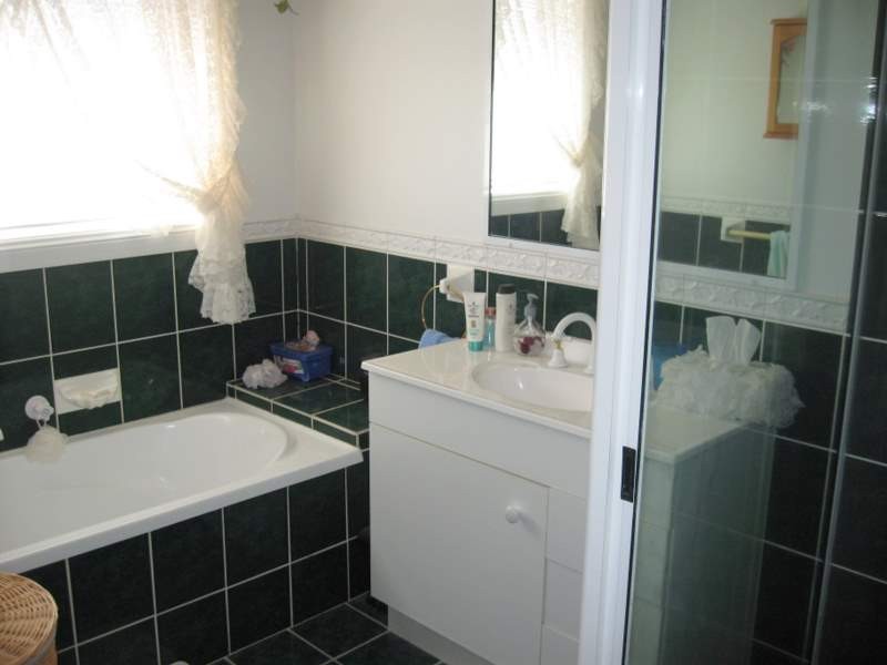 41 Flinders Street, Parkes NSW 2870