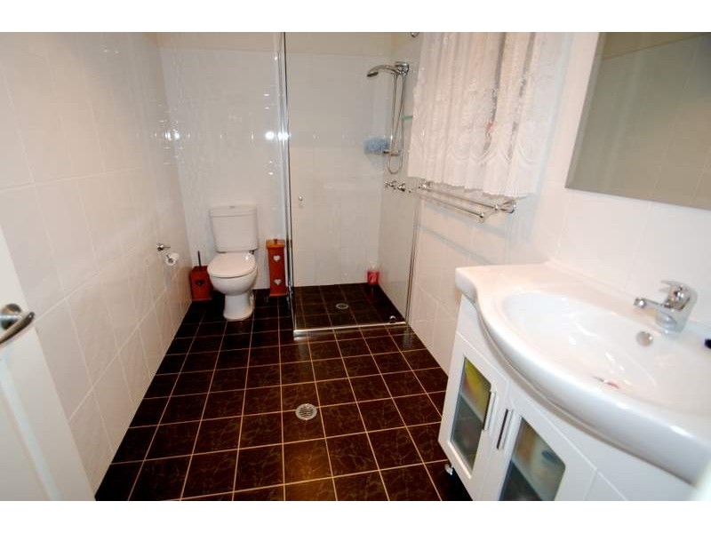 5 Kelly Road, Parkes NSW 2870