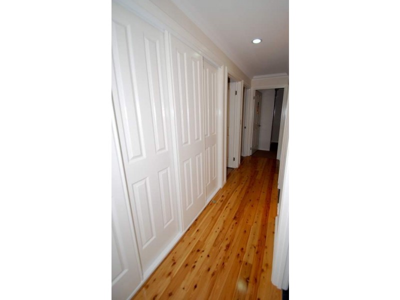 5 Kelly Road, Parkes NSW 2870