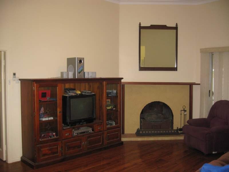 140A Currajong Street, Parkes NSW 2870