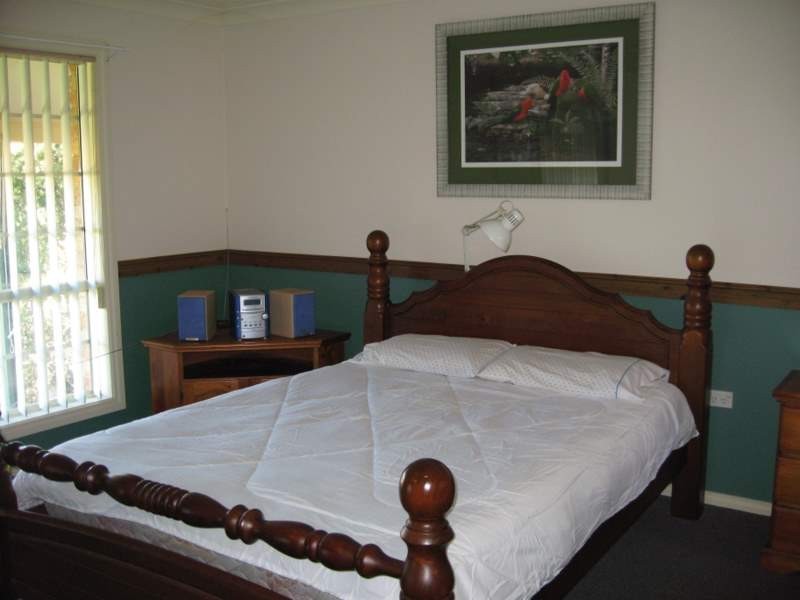 1 Glenburnie Close, Parkes NSW 2870
