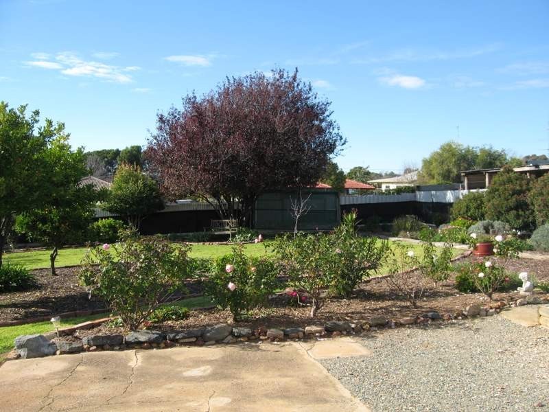 5 Howard Street, Parkes NSW 2870