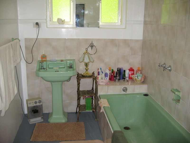 6 Lynch Street, Parkes NSW 2870