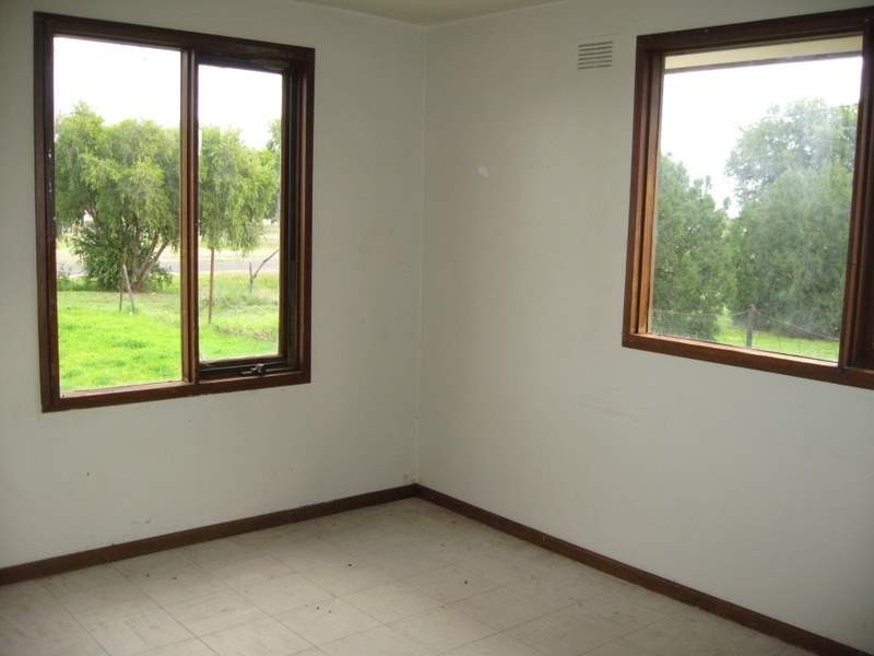 23 Boori Street, Peak Hill NSW 2869