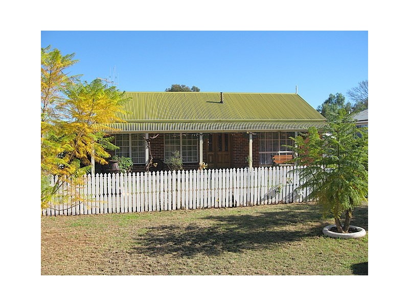 14 Gobondary Street, Trundle NSW 2875