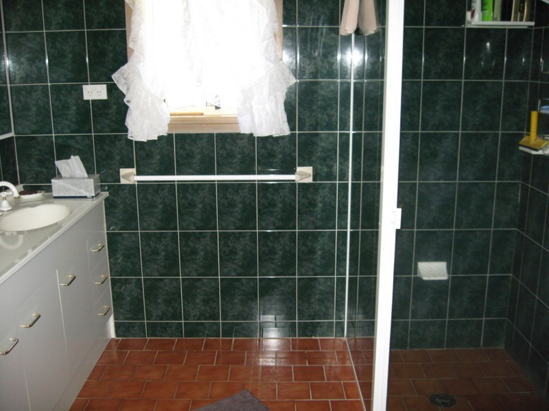 17 Golden Bar Drive, Parkes NSW 2870