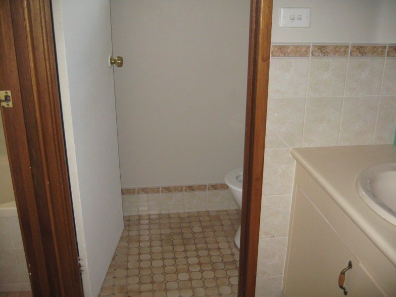 60 Medlyn Street, Parkes NSW 2870