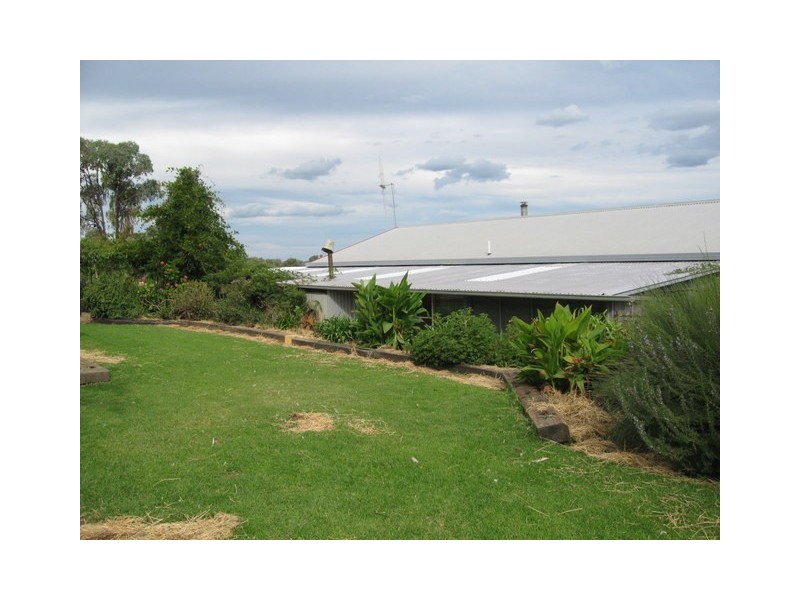 109 Staircase Road, Mandagery NSW 2870