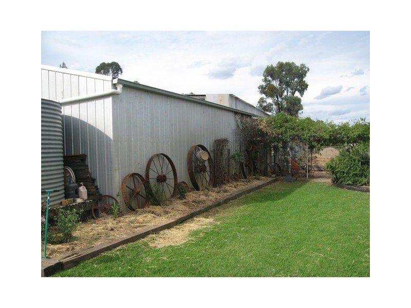 109 Staircase Road, Mandagery NSW 2870