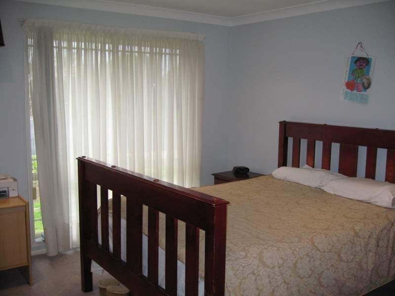 6 Caledonia Street, Parkes NSW 2870