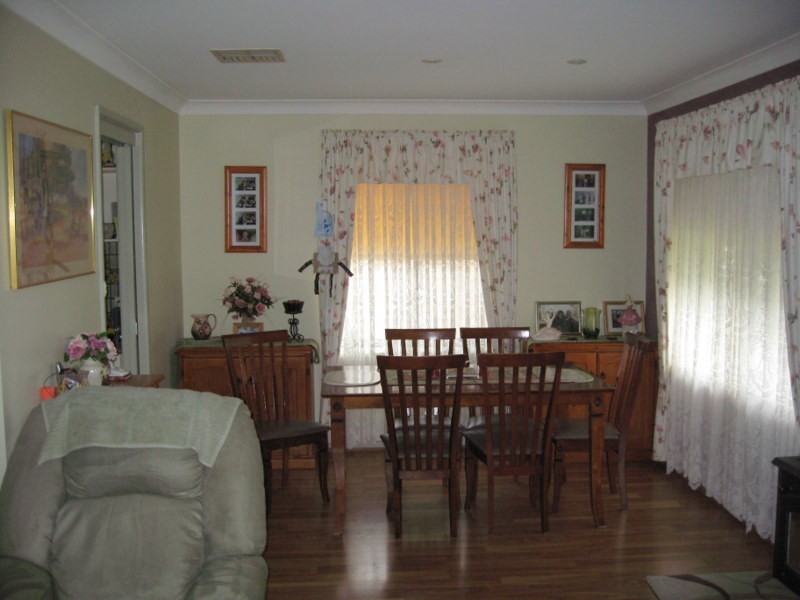 22 Jones Street, Parkes NSW 2870