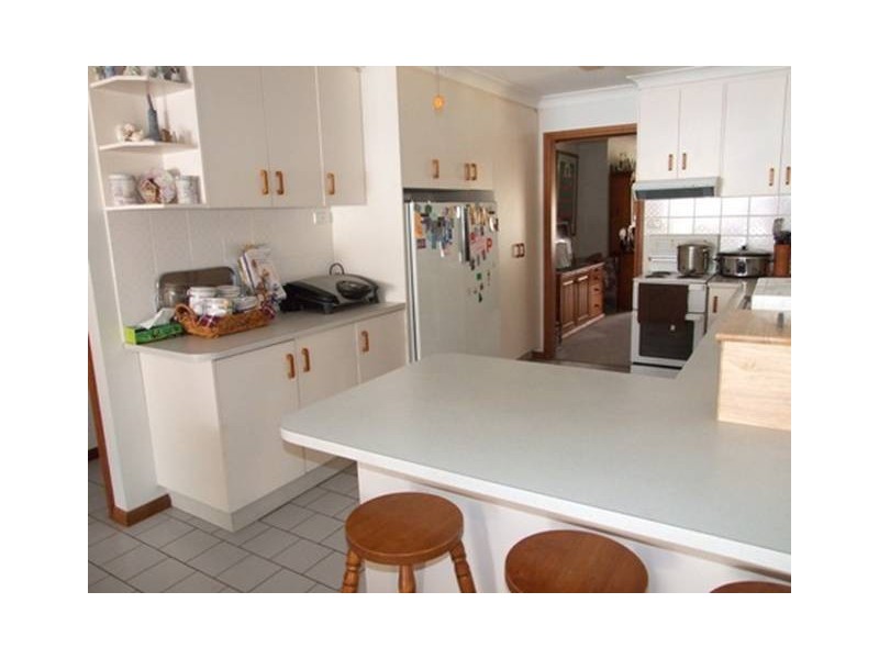 15 Paterson Street, Parkes NSW 2870