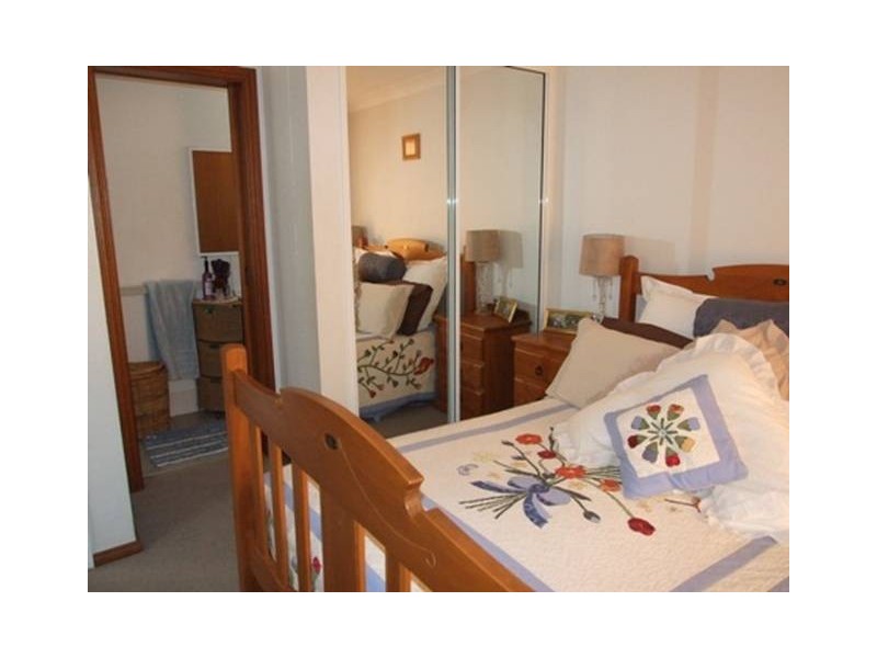 15 Paterson Street, Parkes NSW 2870