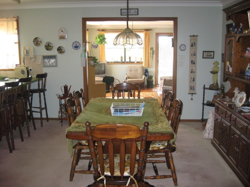 33 Moor Street, Parkes NSW 2870